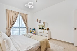 1 chambre, bureau, fer et planche à repasser, Wi-Fi gratuit