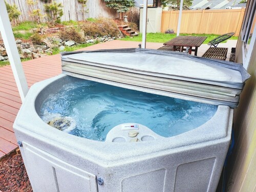 Cozy and Relaxing Private Getaway Full Amenities