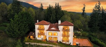 The Casa Grande - Weddings/Gatherings & Retreats