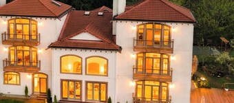 
The Casa Grande - Weddings/Gatherings & Retreats