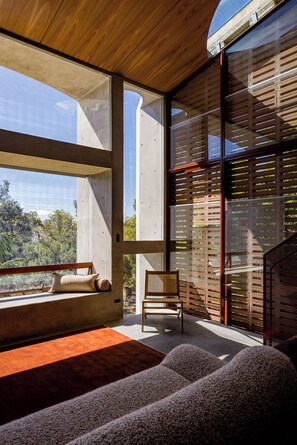 Terrace/patio - Camperdown - Luxury Architectural Escape - Brand New Home!!! (Camperdown)