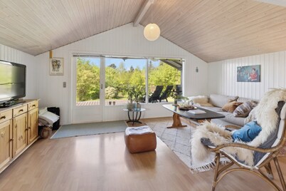 Holiday home with peace, nature and great moments