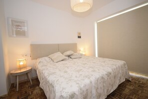 Fer et planche à repasser, Wi-Fi, draps fournis