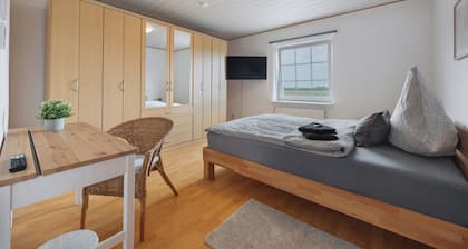 Holiday & Worker Apartment Kaiser with Private Terrace and Wi-Fi