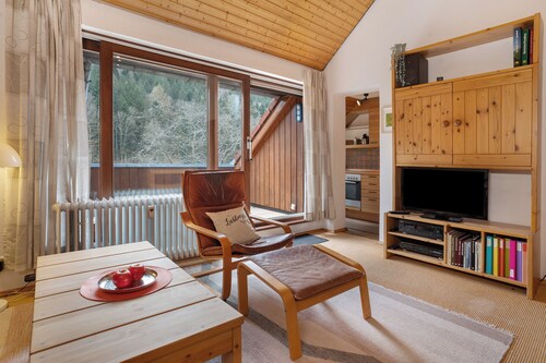 Ferienwohnung 'Kuckucksnest' mit gemeinsamem Garten, Balkon und Wi-Fi