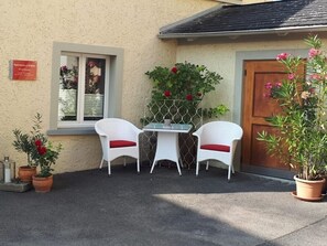 Terrace/patio - Apartment 'Am Schloss' with Private Terrace and Wi-Fi (Sigmaringen)