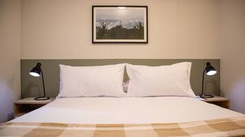 1 Schlafzimmer, Schreibtisch, BĂŒgeleisen/BĂŒgelbrett, WLAN