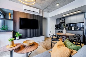 Fernseher, Arbeitsbereiche