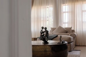 Interior - This stylish and modern property is perfect for an unforgettable experience. (Harare)