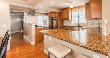 Waterfront Retreat | Lake Ontario Views | Deck