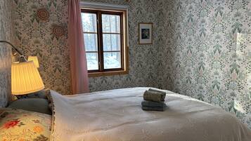 2 多间卧室、客房内保险箱、床单