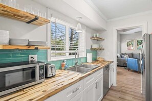 Fridge, microwave, oven, stovetop - Seaside Sammie: Game Room, Fire Pit, Walk to Beach (St. Augustine)