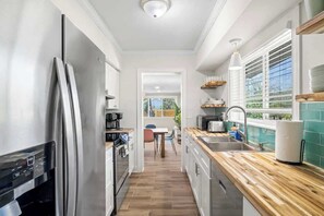 Fridge, microwave, oven, stovetop - Seaside Sammie: Game Room, Fire Pit, Walk to Beach (St. Augustine)