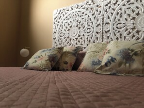 2 makuuhuonetta, silitysrauta/-lauta, Wi-Fi, vuodevaatteet