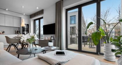 Nordic Suite - Infrared Shower, Balcony, Ethanol Fireplace, Wine Cooler, Quooker