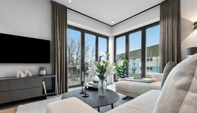 Nordic Suite - Infrared Shower, Balcony, Ethanol Fireplace, Wine Cooler, Quooker