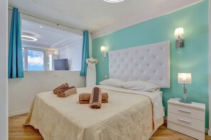 1 室のベッドルーム、アイロン / アイロン台、WiFi (無料)、ベッドシーツ