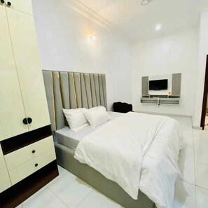 1 chambre, fer et planche à repasser, Wi-Fi