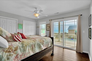 4 chambres, bureau, fer et planche à repasser, Wi-Fi gratuit