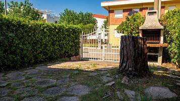 Enceinte de lâhĂ©bergement