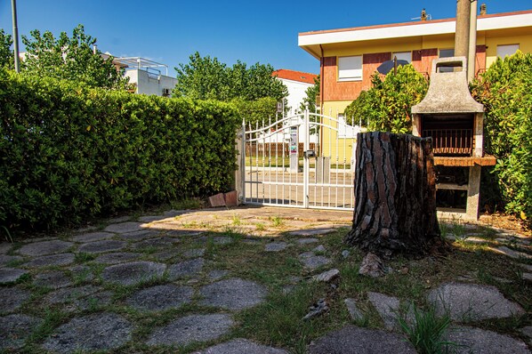 Enceinte de l’hébergement