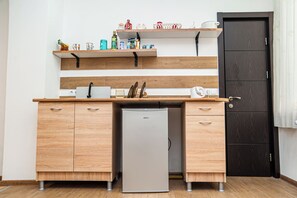 Appartement, 1 très grand lit et 1 canapé-lit | Cuisine privée | Bouilloire électrique