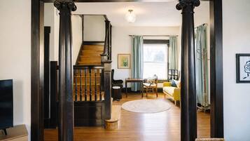 Smart TV, video games, DVD player, offices