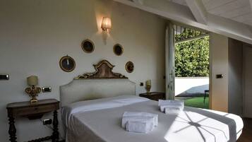 4 camere, culla da viaggio, Wi-Fi gratuito