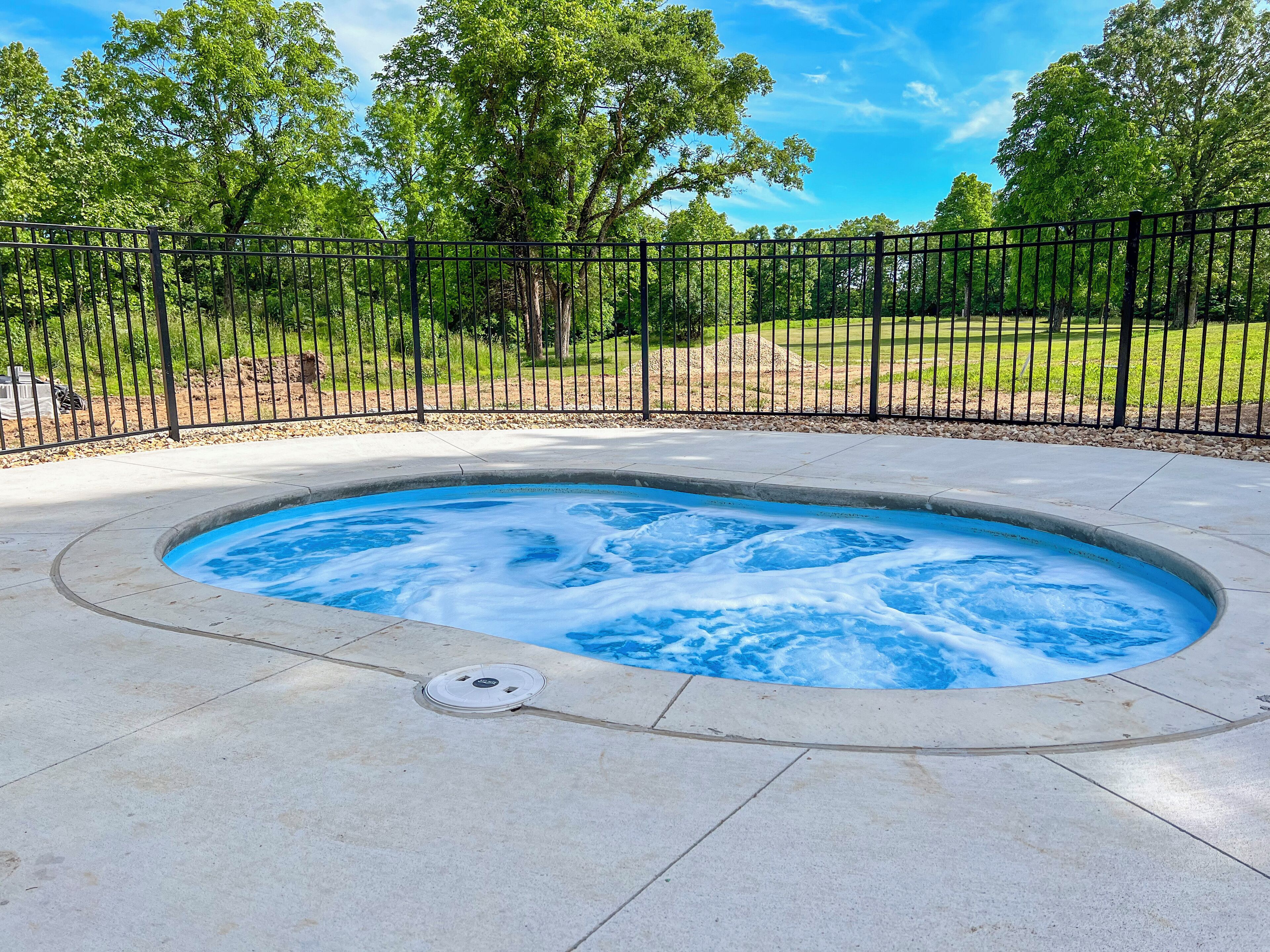 Bain à remous extérieur