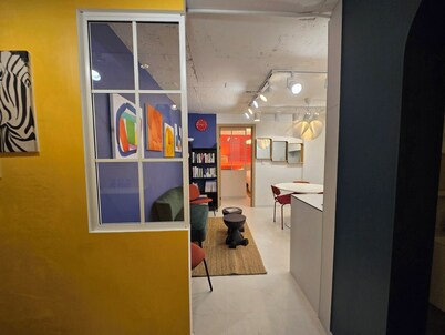 N.6 Great View, Stylish Home with Stunning Street View, Gangnam, Seoul