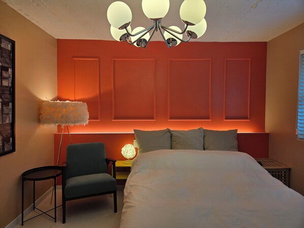 2 chambres, fer et planche à repasser, Wi-Fi, draps fournis