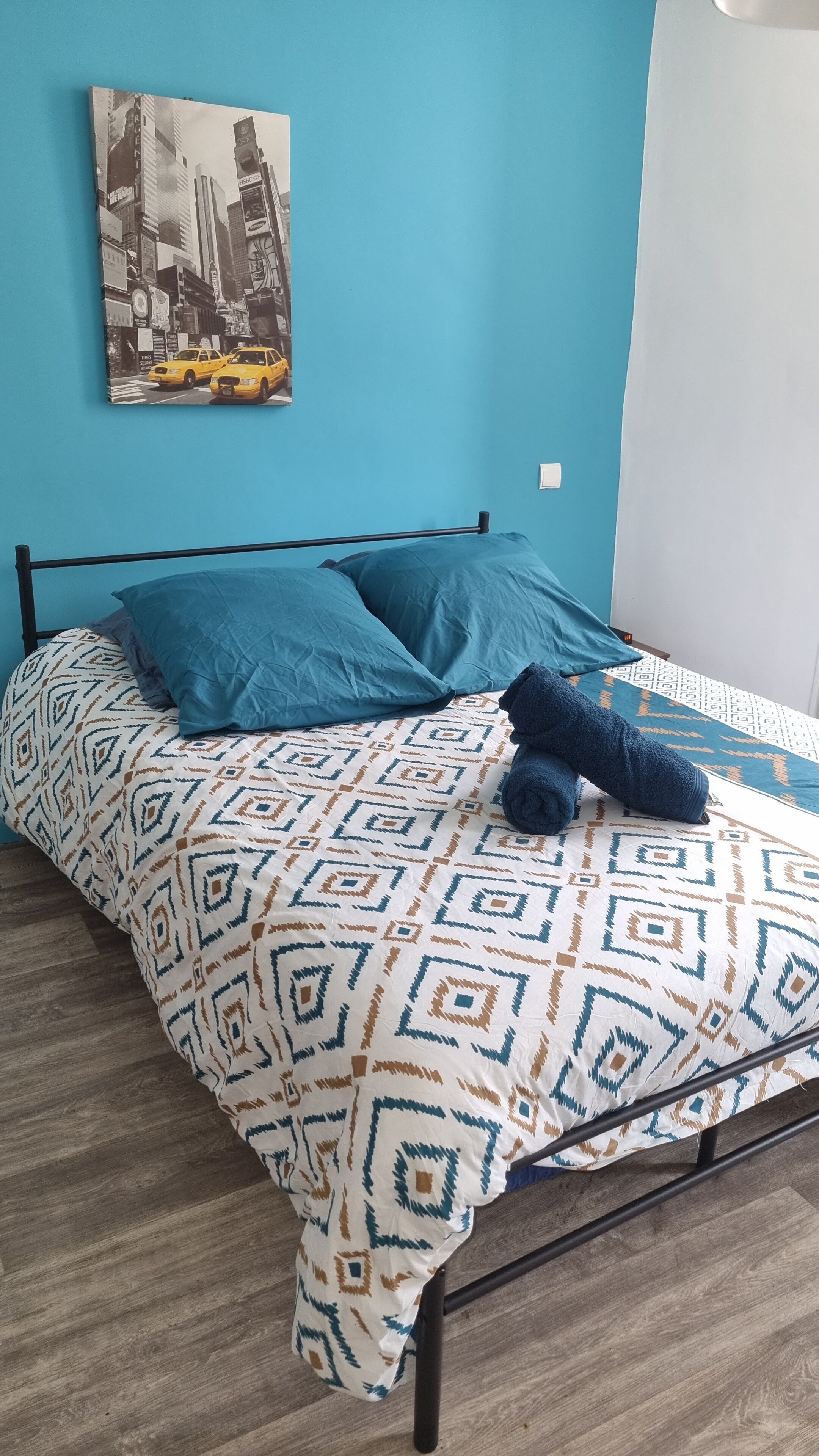 Wi-Fi gratuit, draps fournis