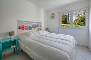 2 chambres, fer et planche à repasser, Wi-Fi gratuit