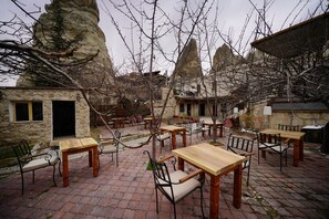 Tägliches inbegriffenes Frühstücksbuffet