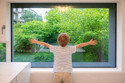 N.5 Romantic Retreat in Gangnam, Seoul – Garden View and Urban Forest Walk!