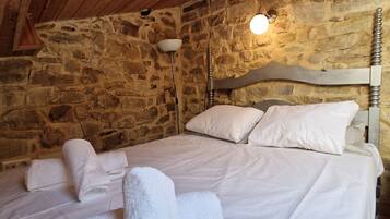 3 habitaciones y ropa de cama