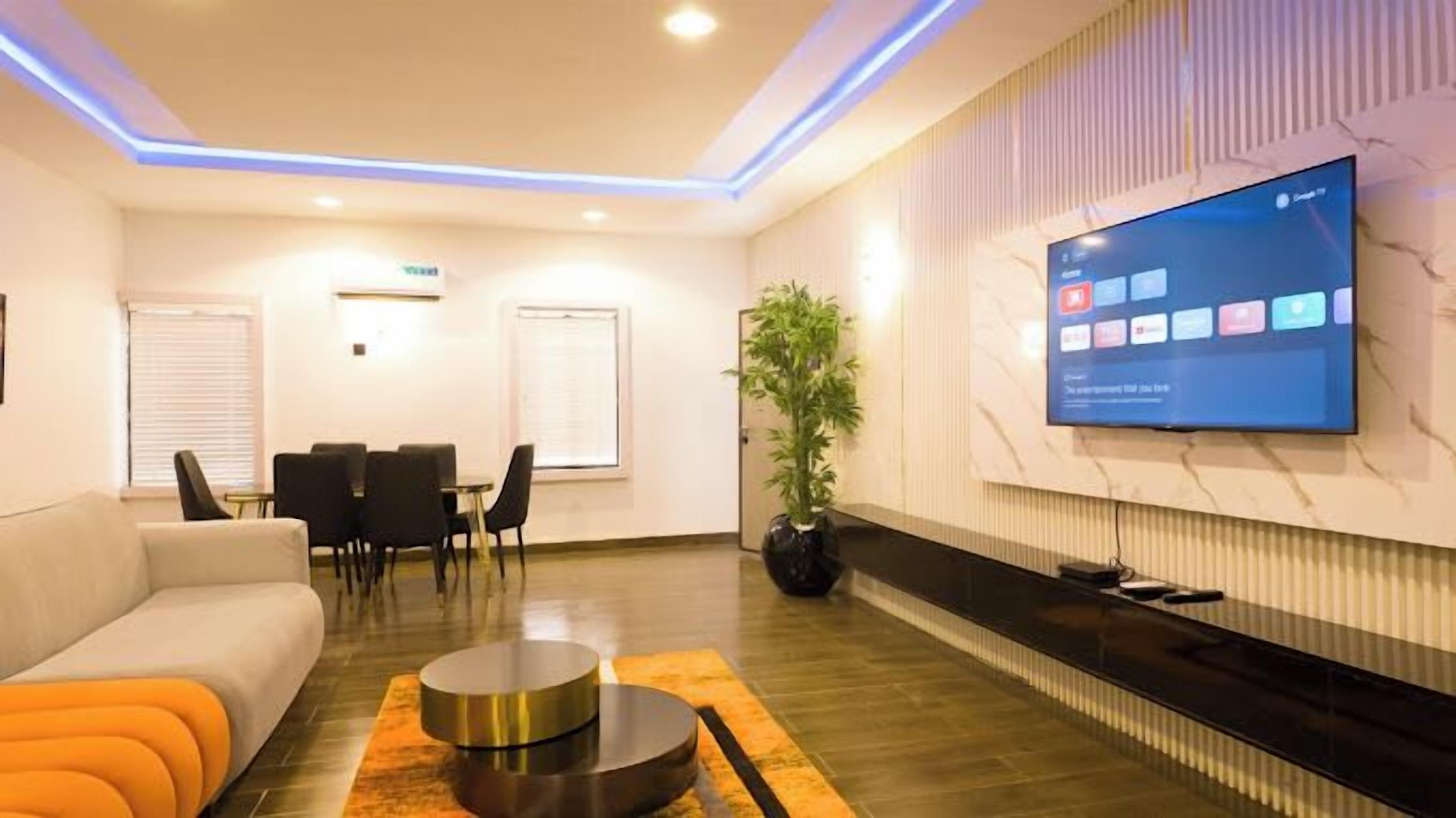 Economy-Apartment, Balkon, Stadtblick | Wohnbereich