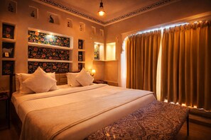 Executive Plus Room - OTC By 4 Lal Ghat - My Downtown Hotels (Udaipur)