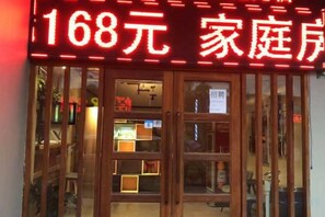 Ảnh chưa phân loại, 3 trong số 15 ảnh, nút