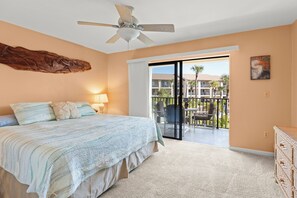 3 室のベッドルーム、アイロン / アイロン台、WiFi (無料)、ベッドシーツ