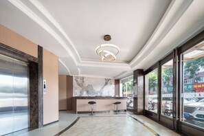 Unclassified image, 4 of 16, button - Milan Theme Hotel (Xianju)