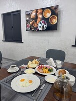 Desayuno buffet incluido todos los días