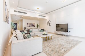 TV - Sea Views 4BR + Maids Room Villa with Private Pool, Kid's Pool, BBQ Facility (Fujairah)