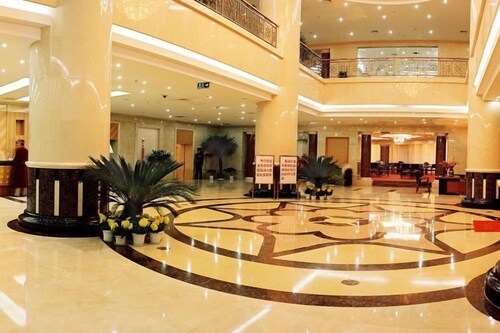Liaocheng Yuelu Hotel