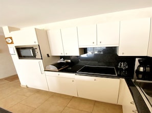 Apartment | Private kitchen - Apartment in Middelkerke With Sea View (Middelkerke)