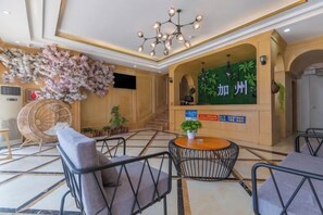 Unclassified image, 2 of 7, button - Hotel Taihe California (Taihe)