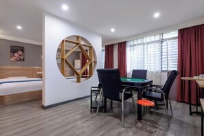 Room - Hotel Taihe California (Taihe)