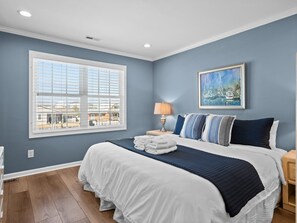 4 bedrooms, free WiFi, bed sheets