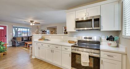 Centrally Located Oasis 1 Mi to Shadow Mountain!