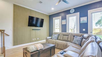 House (3 Bedrooms) | Front of property